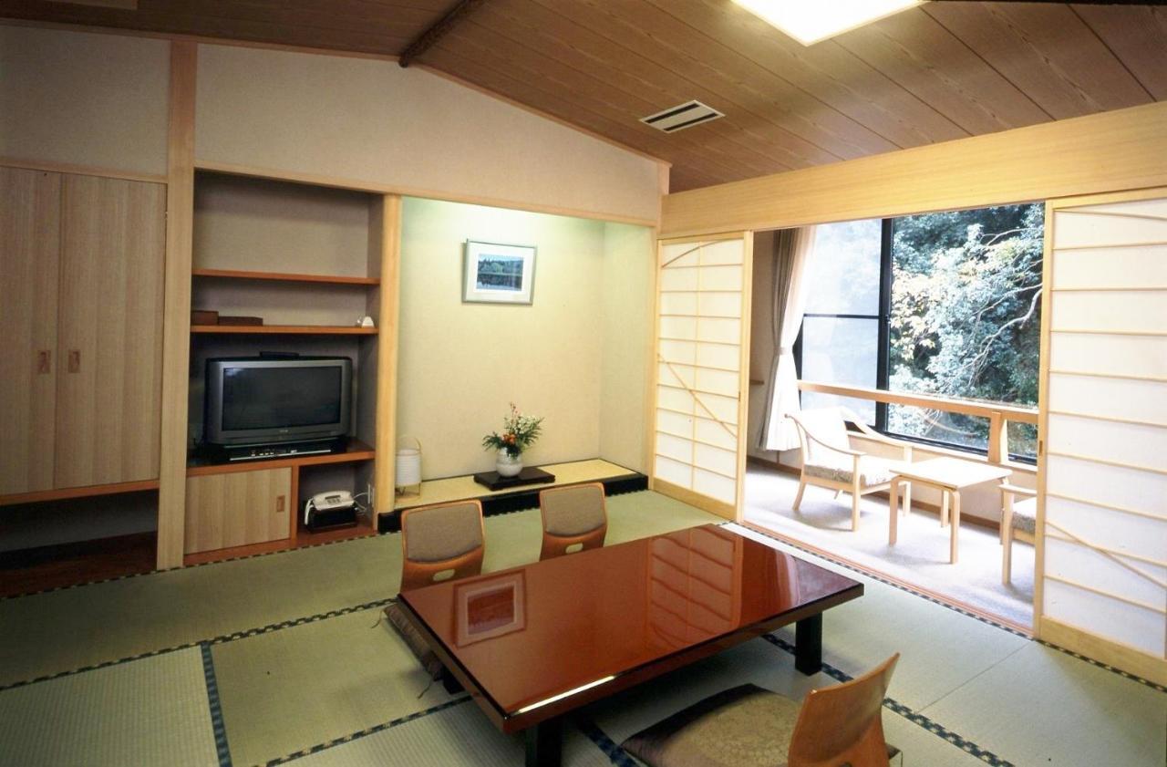Hotel Kouraku Misasa Exteriér fotografie